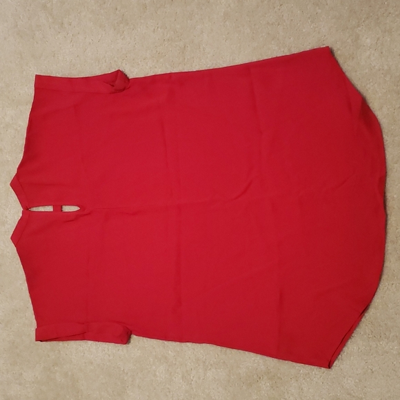 Red, short sleeve blouse - Picture 2 of 4